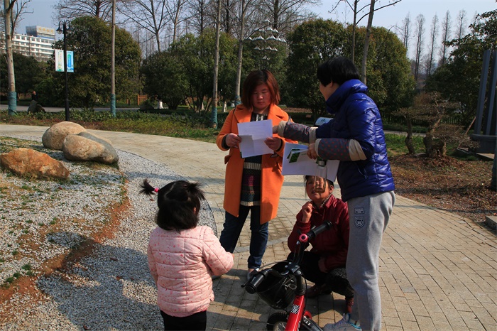 “游木兰园，学园林科普知识，共享绿色生态环境” -记武汉市园林科学研究所2016年植树节科普宣传活动