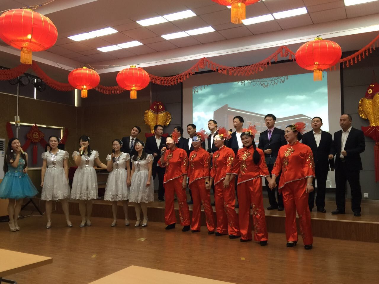 2017，我们和梦想一路同行---科研所2017新春联欢会圆满举行