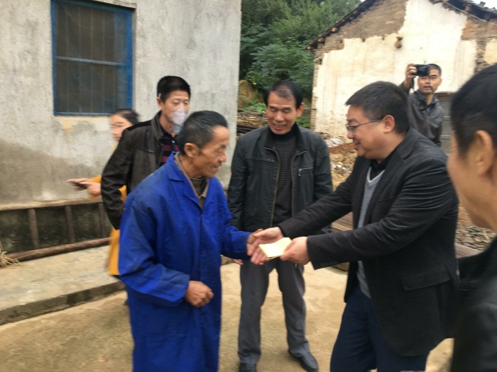 “精准扶贫，你我同行”武汉市园林科学研究院在行动