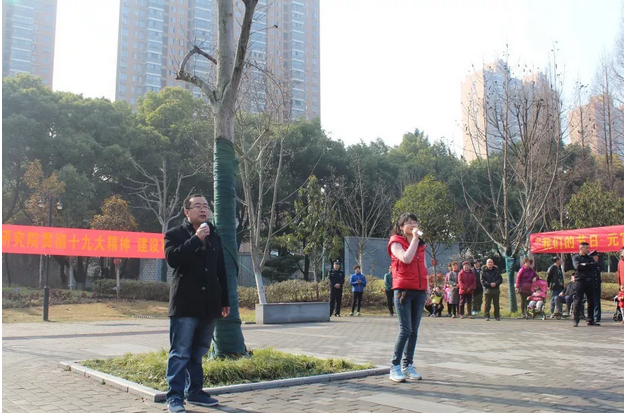 与共建社区联欢庆元宵节