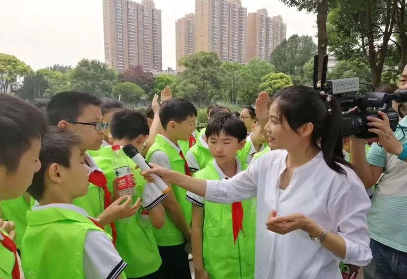 “迎军运，游青 山，打卡科普网红地”活动