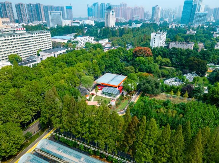 市领导调研市园科院绿色驿站